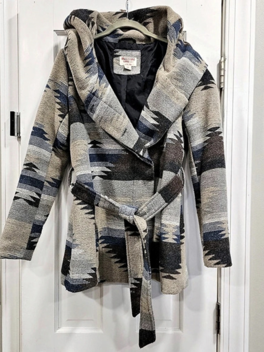Mossimo Aztec Southwest Tribal Print Hooded Wool Blend Belted Wrap Coat Small